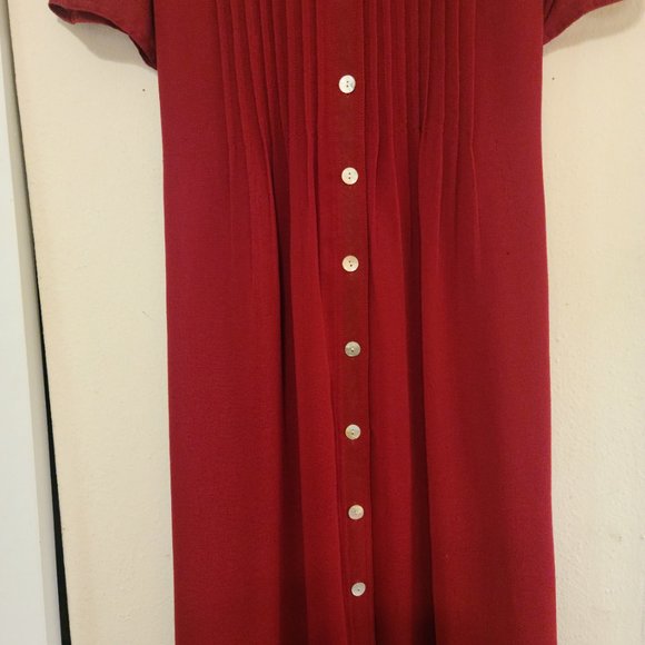 Plaza South Petite Ladies Red Dress Size 8p Midi Length - Picture 3 of 11